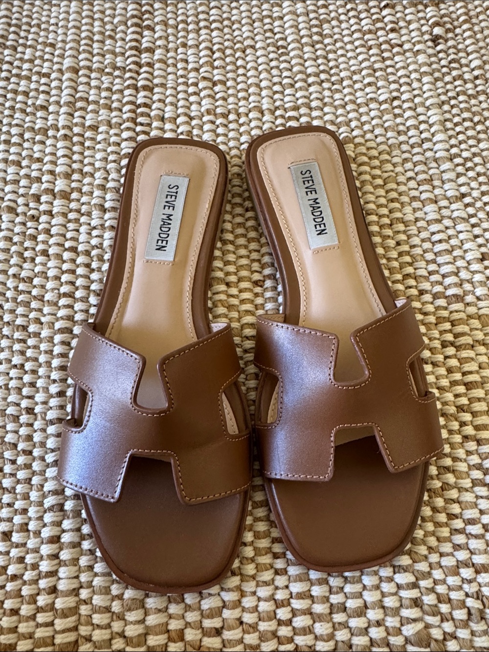 Steve Madden Hadyn Slide - Picture 4 of 4